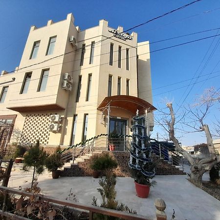בוקורו Hotel Boutique Al Hayit מראה חיצוני תמונה