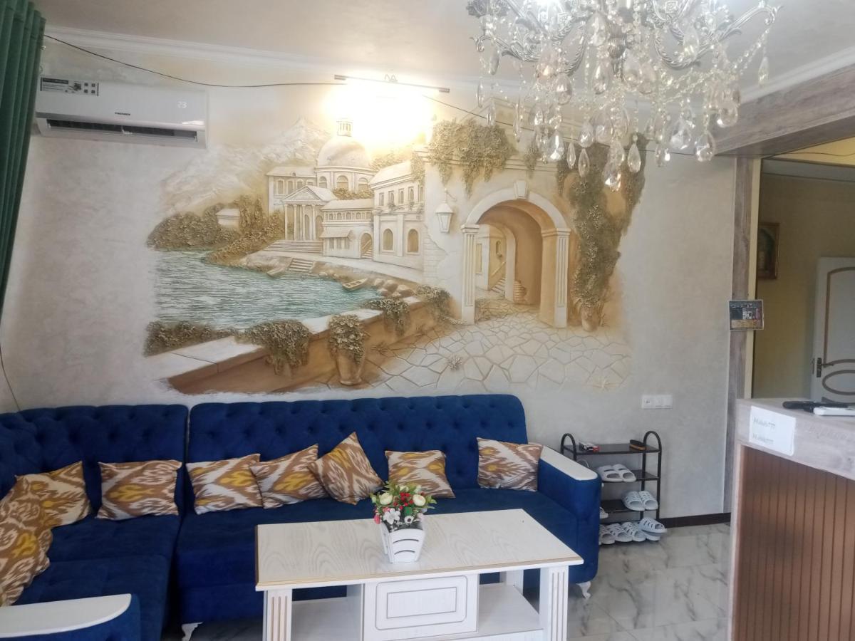 בוקורו Hotel Boutique Al Hayit מראה חיצוני תמונה